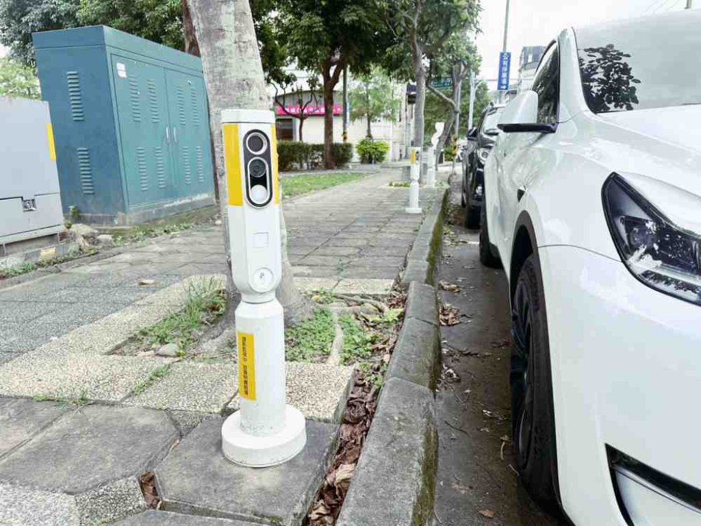 邁向兼具效率與生活品質的智慧治理新時代　竹東鎮打造以AI為停車管理核心運作系統的智慧停車生活圈