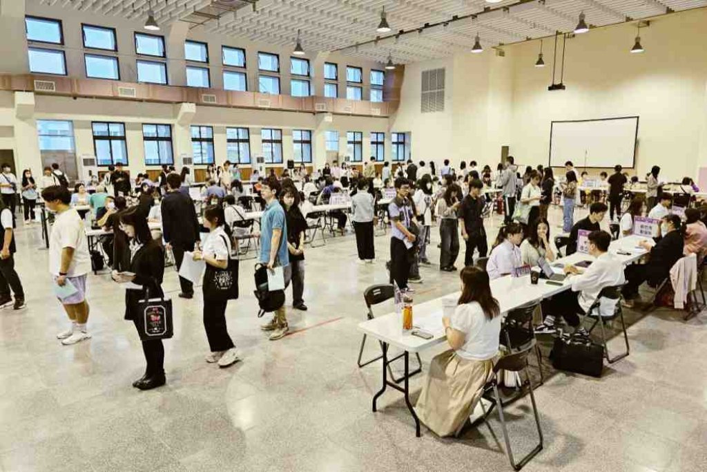 新竹就業中心x竹市青年發展中心　竹市大專青年公部門暨企業暑期工讀徵才共釋出359個暑期工讀職缺