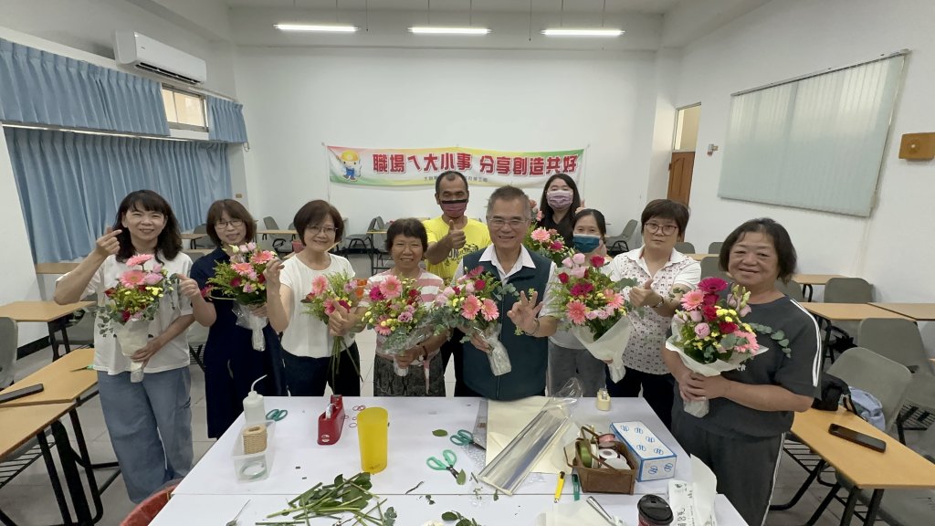 南市勞工局曾文園區開辦生活花藝課程 以花藝美學療癒身心