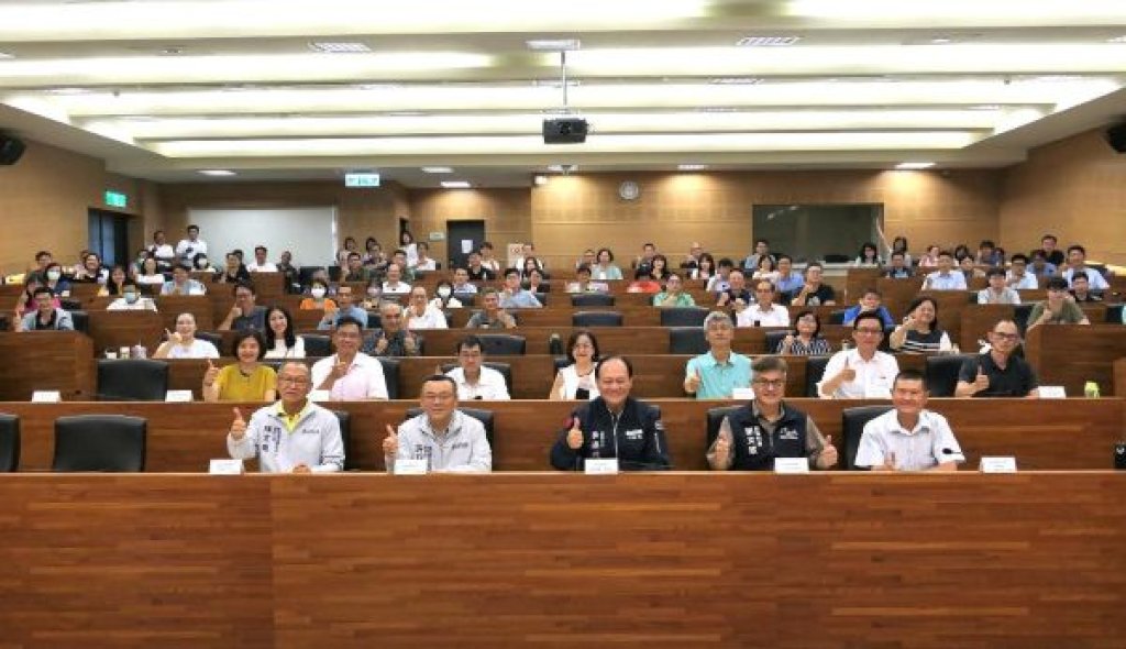 打造「橡皮球」般韌性台灣　季連成政委南服中心談防災整備與應變