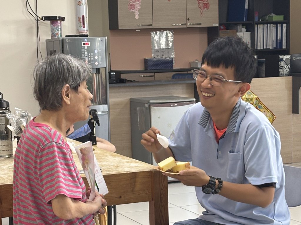 520除了浪漫 樂活集團還看見那些從未缺席的照顧