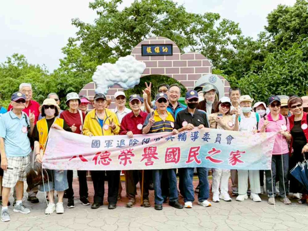 粽夏樂活好時光、粽香暖心迎端午　八德榮家自強活動苗栗知性之旅陪住民長輩走出戶外感受溫馨與活力