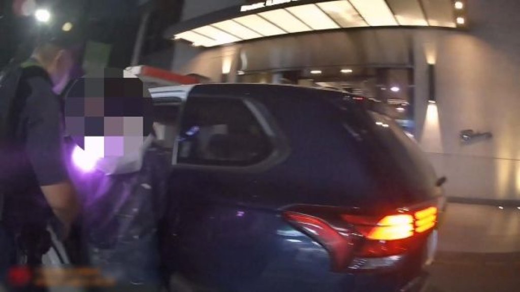  夜間違規又丟棄毒品躲查緝  鼓山眼尖警查獲毒駕