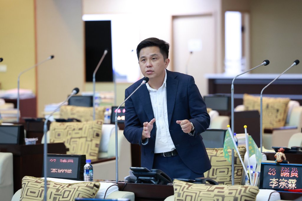 市議員李啟維針對台南運河缺失及建議「運河咖啡音樂一條街」構想