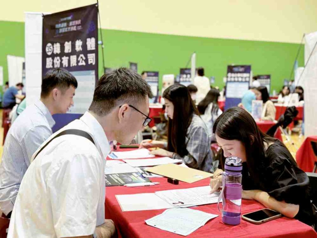 踏入竹科科技產業最佳機會！35廠商6/4徵才2516多元職缺　台星科釋出90職缺多數不拘科系及工作經歷