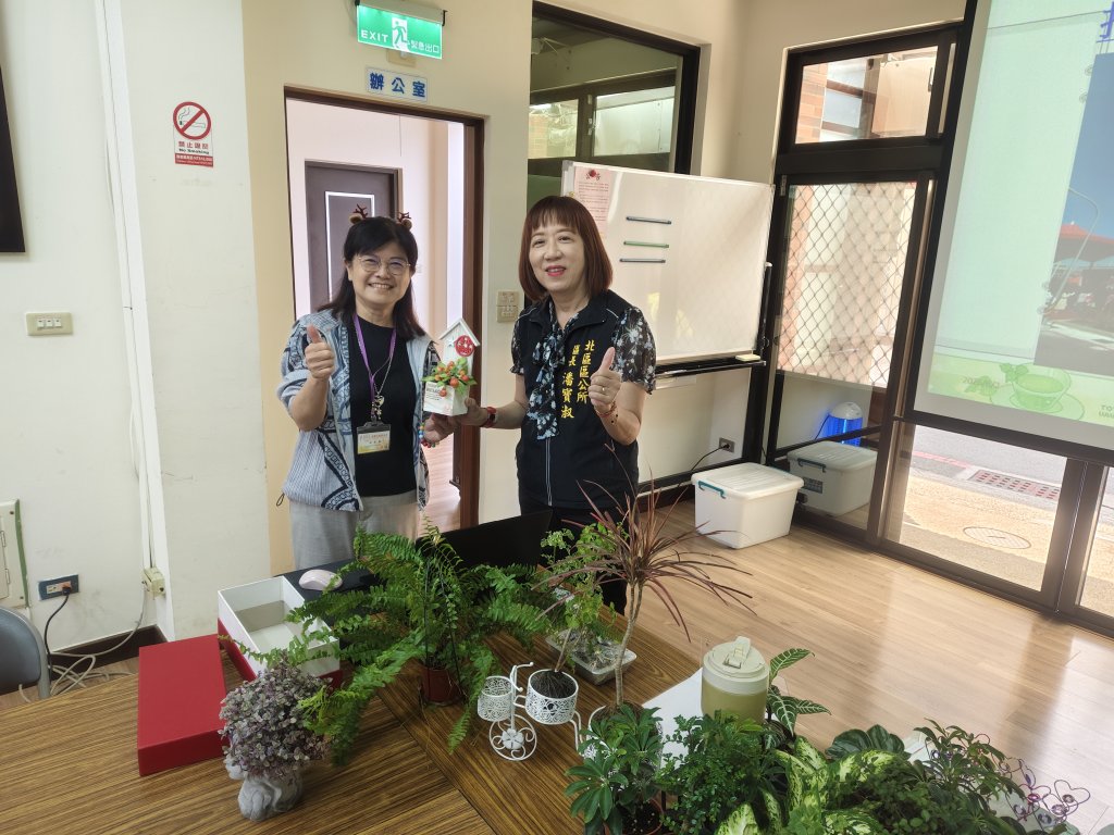 北區愛在園藝聊遇中開課了 帶領民眾療癒身心