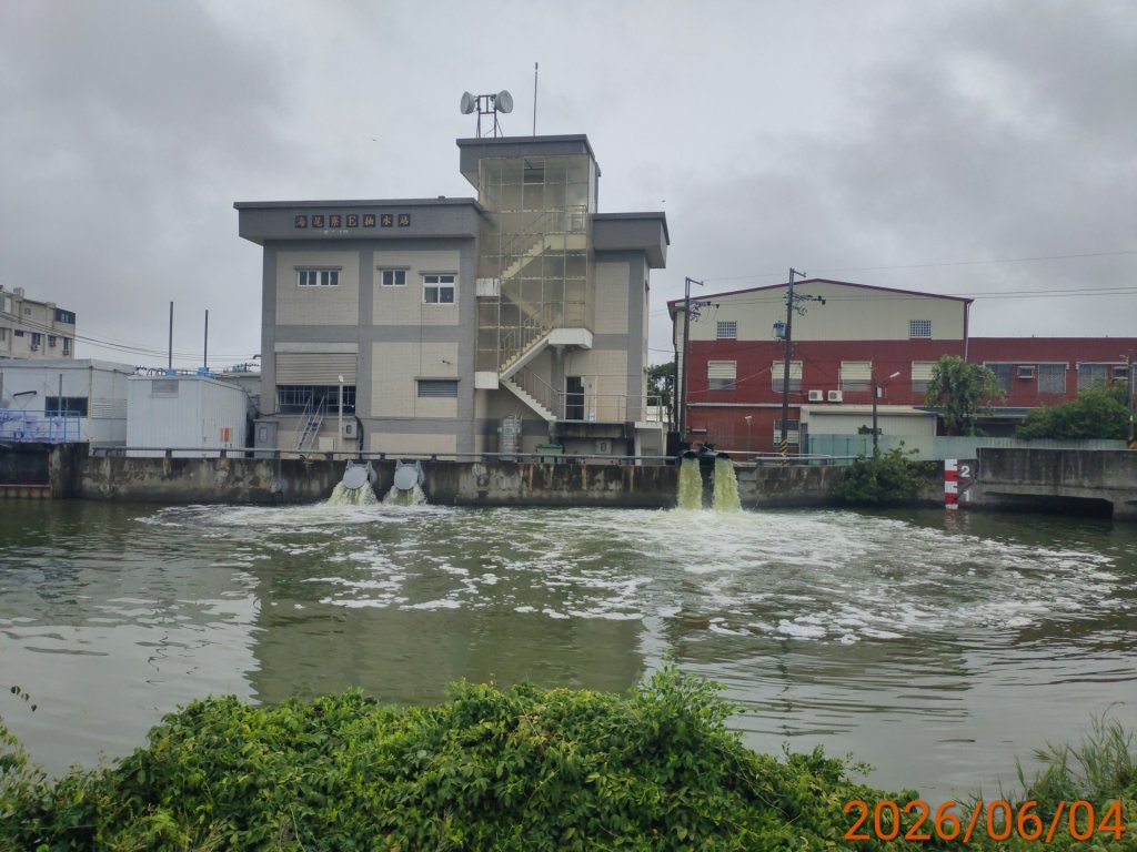 低氣壓影響且鋒面接近 臺南市政府已做好防汛準備啟動抽水