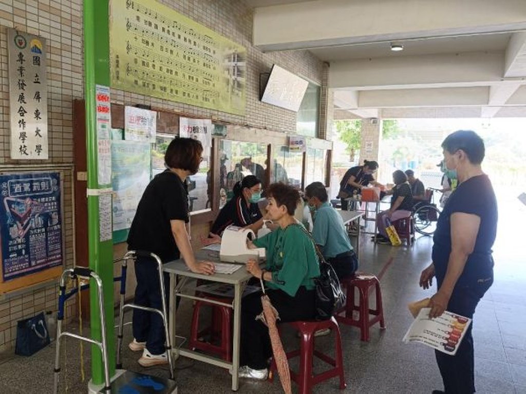  整合預防保健與科技體適能檢測  高醫岡山醫院深入社區推動健康台灣政策願景