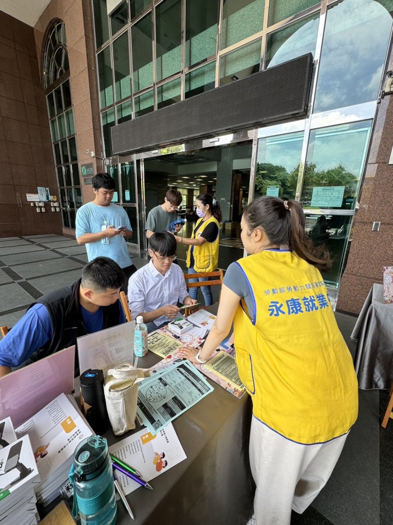 永康就業中心攜手三科大建構「青年人才廊帶」提供校園駐點服務 助青年無縫接軌職場  