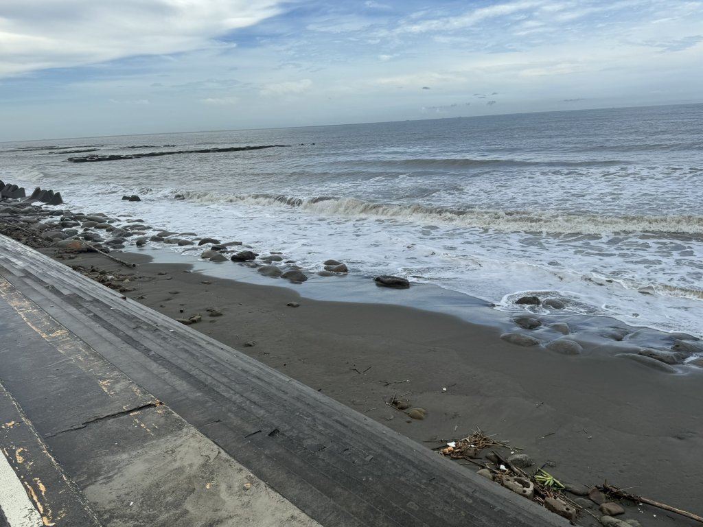 守住黃金海岸最後防線！林俊憲爭取海岸防護工程啟動 搶救流失沙灘、因應極端氣候挑戰