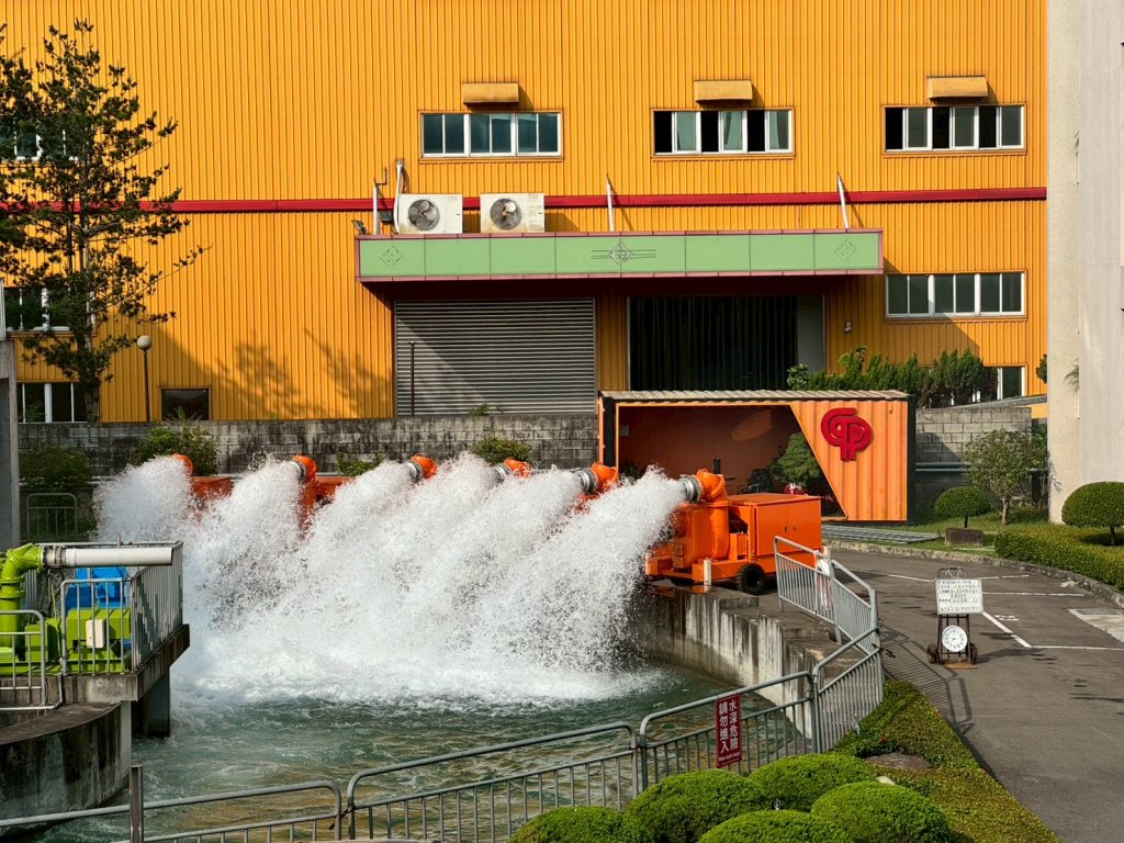 極端氣候免驚！黃偉哲：防汛機動部隊就位，府城防洪戰力大升級
