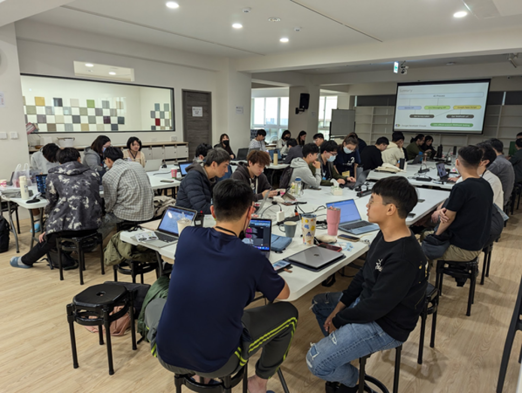 友愛市場轉型數位創生聚落 黃偉哲盼活化閒置空間吸引國際人才匯聚