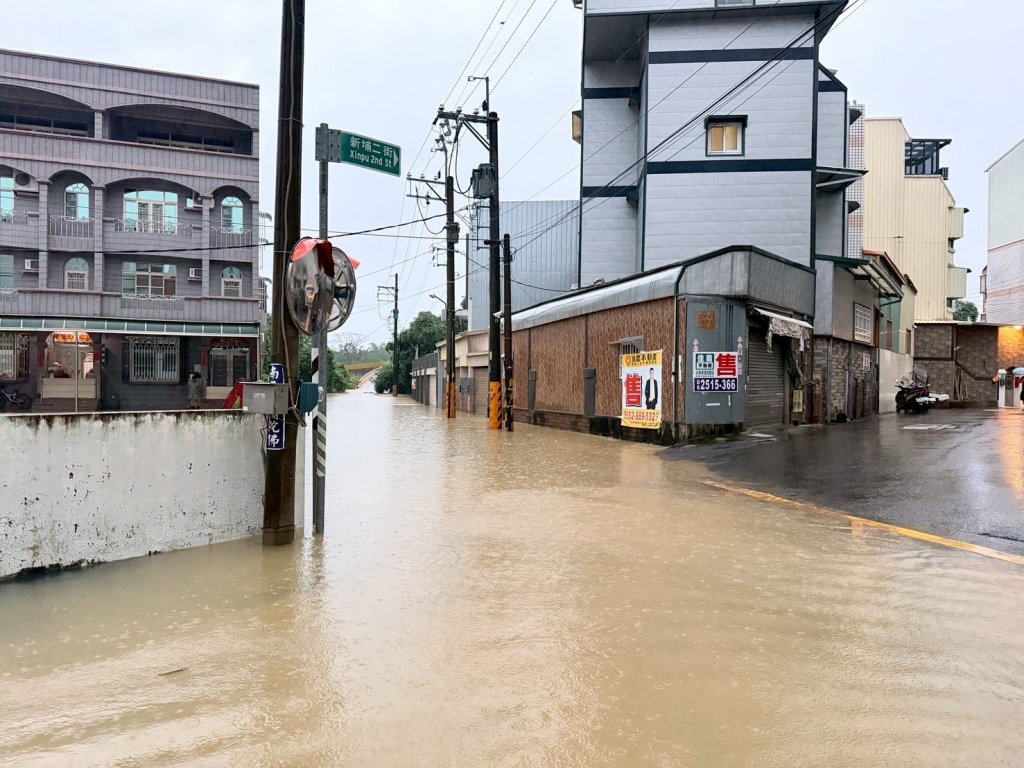 中央地方攜手協助災後復原 住家淹水達50公分以上可申請救助金一萬五千元