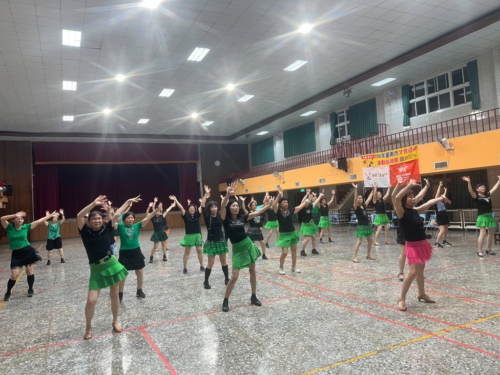 健康、活力、好心情！臺南市女性巡迴運動指導團邀大家一起動起來