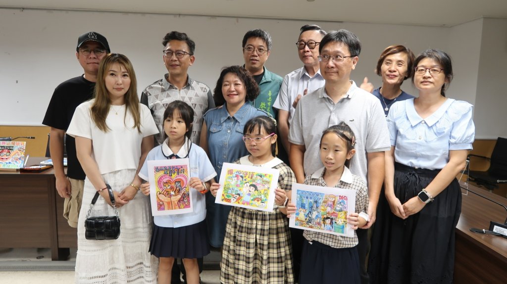 臺南市「浪浪語錄」創意圖卡徵選 學生以畫筆傳遞生命教育與動物關懷
