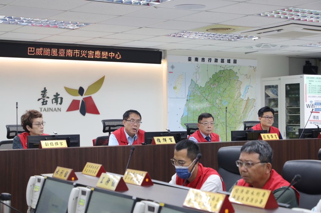 巴威颱風遠離 黃偉哲宣布台南12日正常上班上課