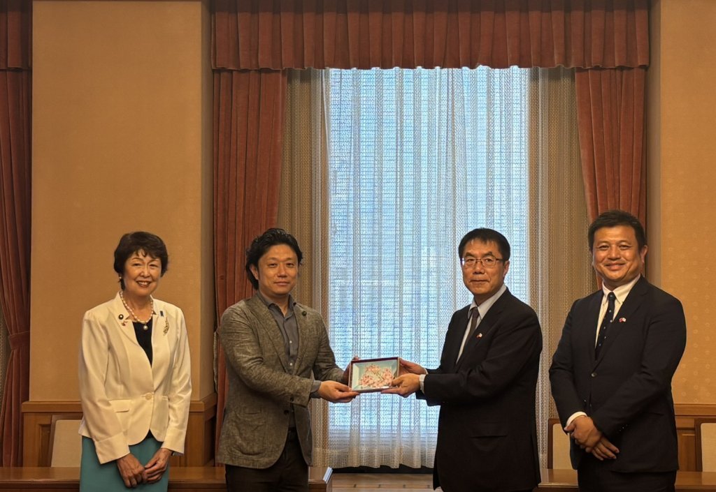 黃偉哲拜會大阪市議會議長暢談交流 熱情邀請大阪市組團來訪台南