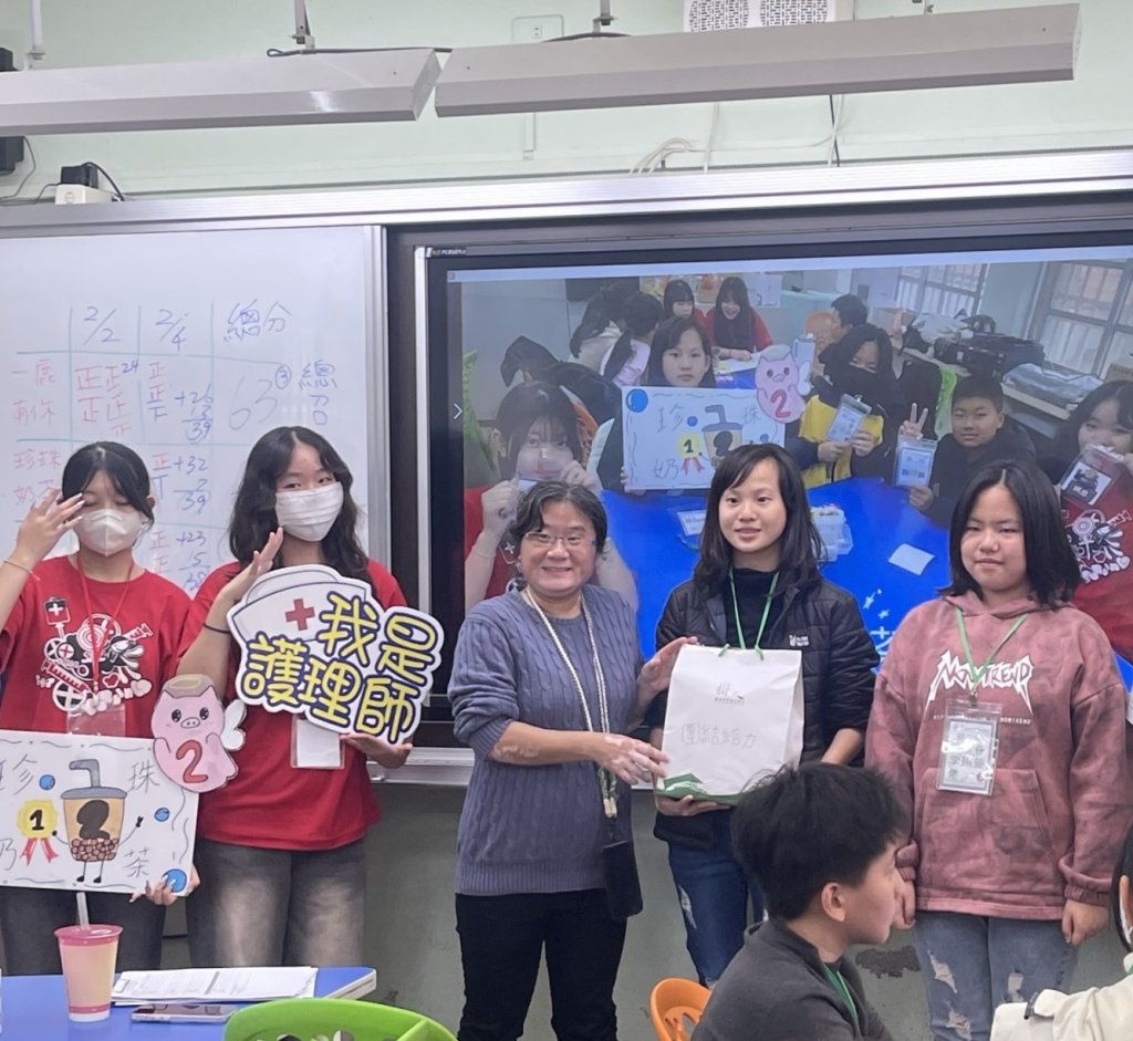 杏壇之光 臺南市後壁國中主任廖珮吟、第六幼兒園園長陳淑卿榮獲杏壇芬芳獎 