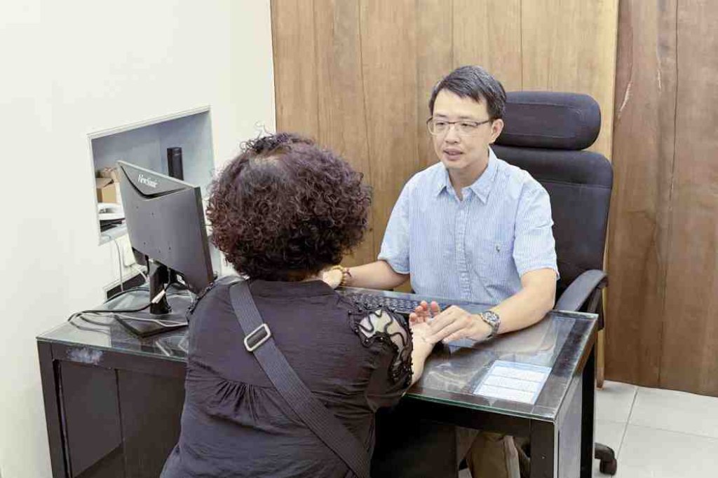 乾燥症屬於自體免疫疾病　醫：根據適當體質透過中藥治療降低免疫系統異常活化有機會治好