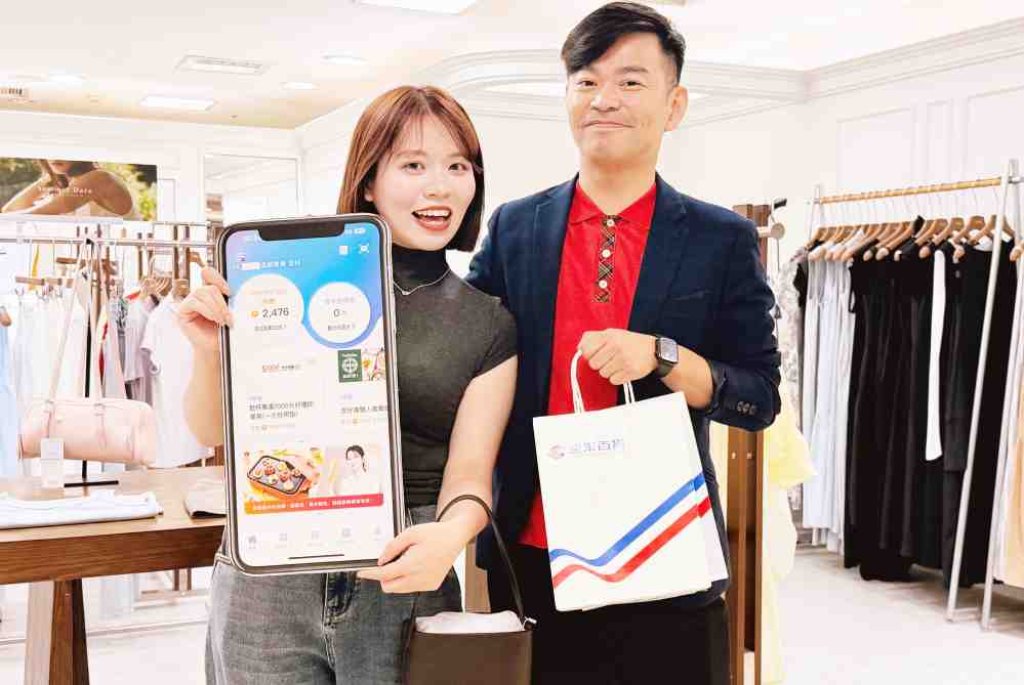 桃園遠百父親節檔期祭出服飾、保健器材雙重滿額贈　美食饗宴、徵畫傳情、公益認養暖心接力登場