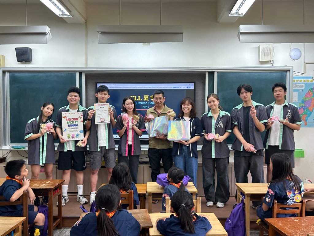 從競賽場走進臺南校園 RoboYouth青年以機器人教育陪孩子學會找答案