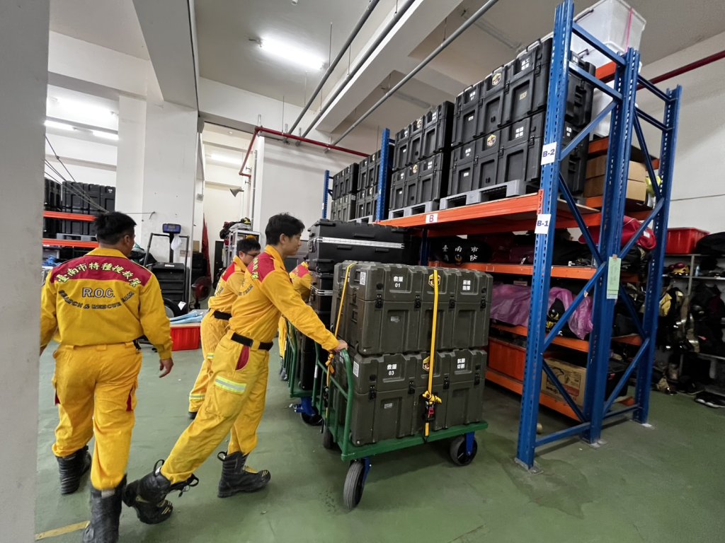 台南消防局特搜隊待命馳援熊本強震 黃偉哲：同舟共濟祈願平安