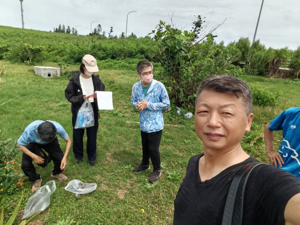 綠金產業揚威國際！澎湖一條根外銷告捷 產官學頂烈日現勘「台灣原生種」契作農田