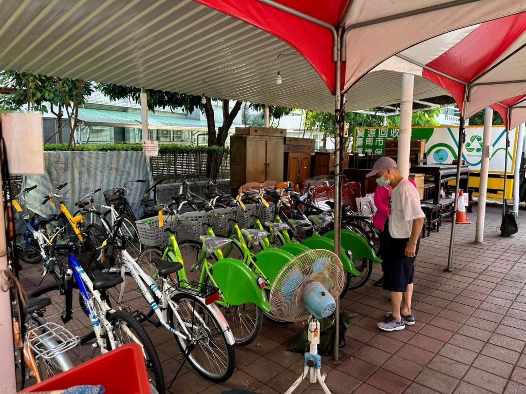 環保局藏金閣惜福T-Bike 限量每輛500元