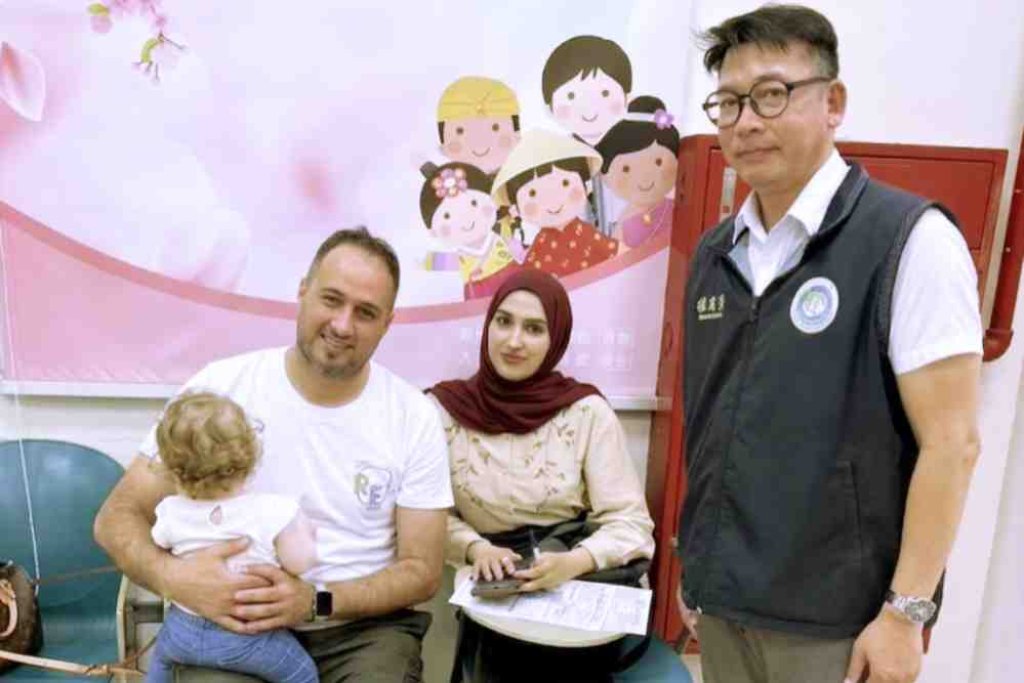 國際物流因戰火停擺！約旦母女面臨居留證過期困境　　移民署竹市站5個月一路陪伴暖心守護順利延期留臺