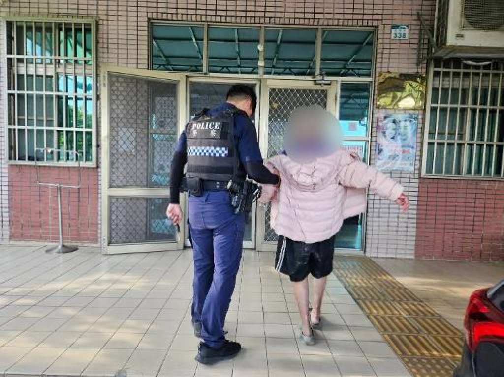 老婦賞機迷途 小港警速尋親助返家