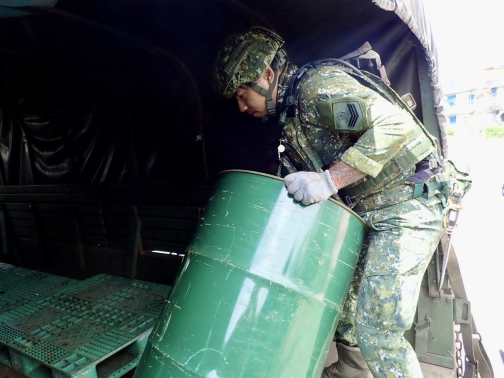 陸軍三支部油料整補 維持部隊作戰能