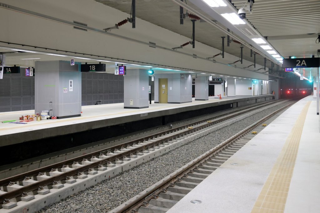 黃偉哲視察台南鐵路地下化工程 預計9月正式揭牌、下地通車進入倒數階段