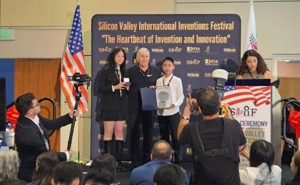 從關懷勞工安全到國際發明舞台，龍華國中學生鄭暉翰勇奪美國矽谷發明展雙金