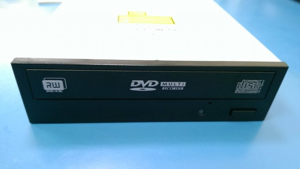 華碩裸裝 DRW-24D3ST 內接式 24X DVD 燒錄機 全新 保固一年 送內接式讀卡機 電腦桌機適用