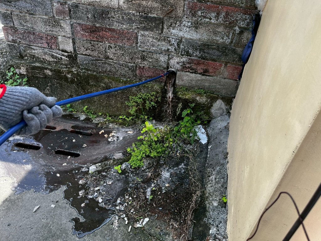 高壓水刀清洗排水管路