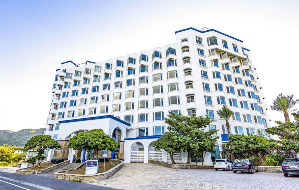 屏東縣校友會 ~春遊泰武咖啡及斯卡羅及鄞學長鱷魚園