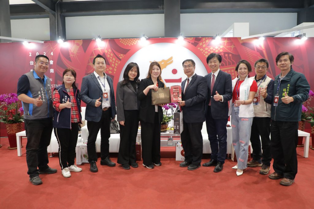 全球旅遊振興機構（TPO）參訪台灣燈會 黃偉哲邀成員深度體驗府城風情  