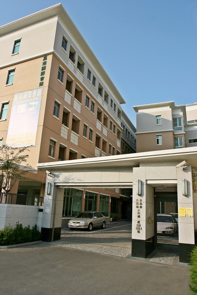 嘉南國際會館b 金好租 免費租屋網 強力曝光 免費刊登 學校合作 學生租屋 套房出租 雅房出租 整棟出租 學生宿舍 金租網